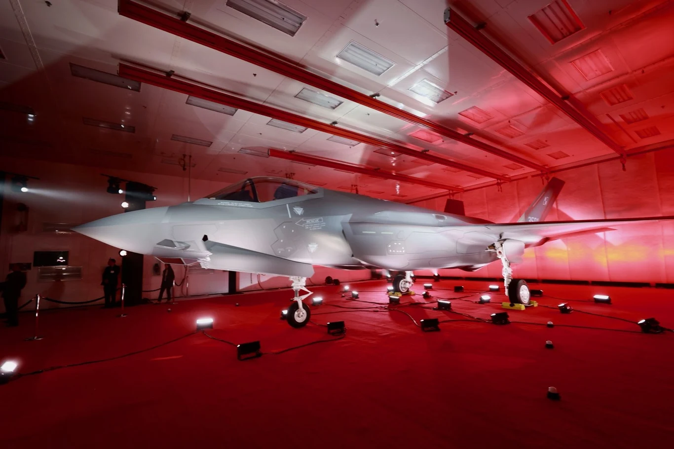 F-35 AZ-01 podczas ceremonii roll-outu