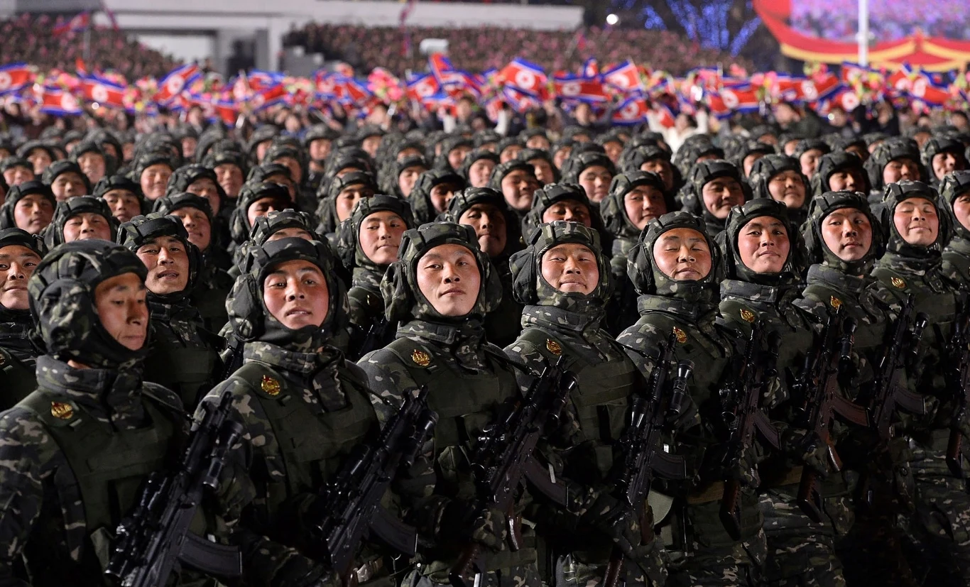 Północnokoreańscy żołnierze byli już w Rosji na wizach studenckich. Kimowi chodzi wyłącznie o dewizy. Północnokoreańscy żołnierze byli już w Rosji na wizach studenckich. Kimowi chodzi wyłącznie o dewizy.