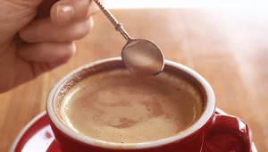 Przyprawy to świetny dodatek do kawy. Spróbuj połączenia z garam masalą