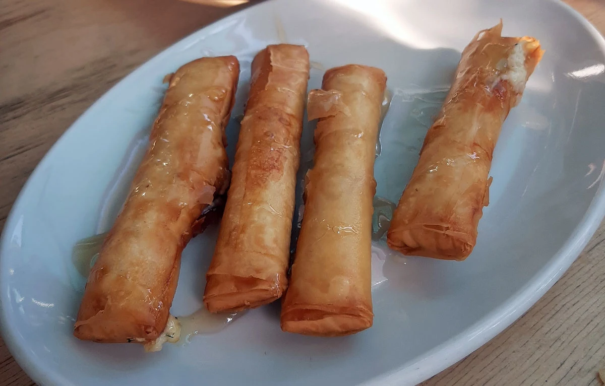 Filo z serowym nadzieniem Filo z serowym nadzieniem