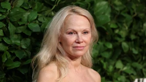 Pamela Anderson znów bez makijażu na Gotham Awards 2024. Aktorka olśniewa