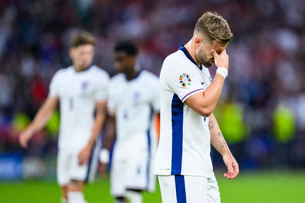 Luke Shaw zdołał zaliczyć niedawno występ na Euro 2024, ale w ogólnym rozrachunku ostatni rok był dla niego skrajnie trudny jeśli mowa o jego karierze piłkarskiej. Anglik notorycznie zmaga się z kontuzjami Luke Shaw zdołał zaliczyć niedawno występ na Euro 2024, ale w ogólnym rozrachunku ostatni rok był dla niego skrajnie trudny jeśli mowa o jego karierze piłkarskiej. Anglik notorycznie zmaga się z kontuzjami