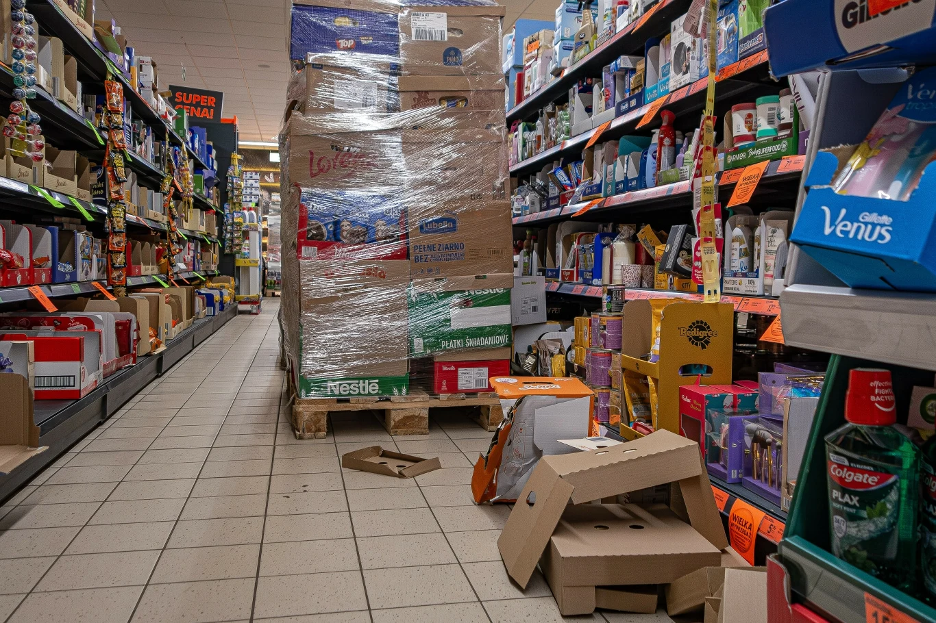 Straż zapowiada wzmożone kontrole w sklepach, powodem "paletoza" Straż zapowiada wzmożone kontrole w sklepach, powodem "paletoza"