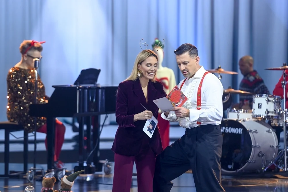 "halo tu polsat" - Agieszka Hyży i Maciej Rock "halo tu polsat" - Agieszka Hyży i Maciej Rock