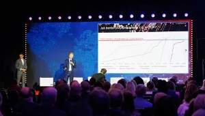 25 listopada2004 w Warszawie odbył się II Kongres Biznes Polska Świat