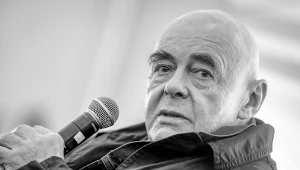 Stanisław Tym zmarł w wieku 87 lat. W wywiadach opowiadał m.in. o walce z nowotworem