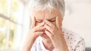 Może zwiastować udar, zaćmę lub chorobę naczyń. Podwójne widzenie to powód do pilnych badań