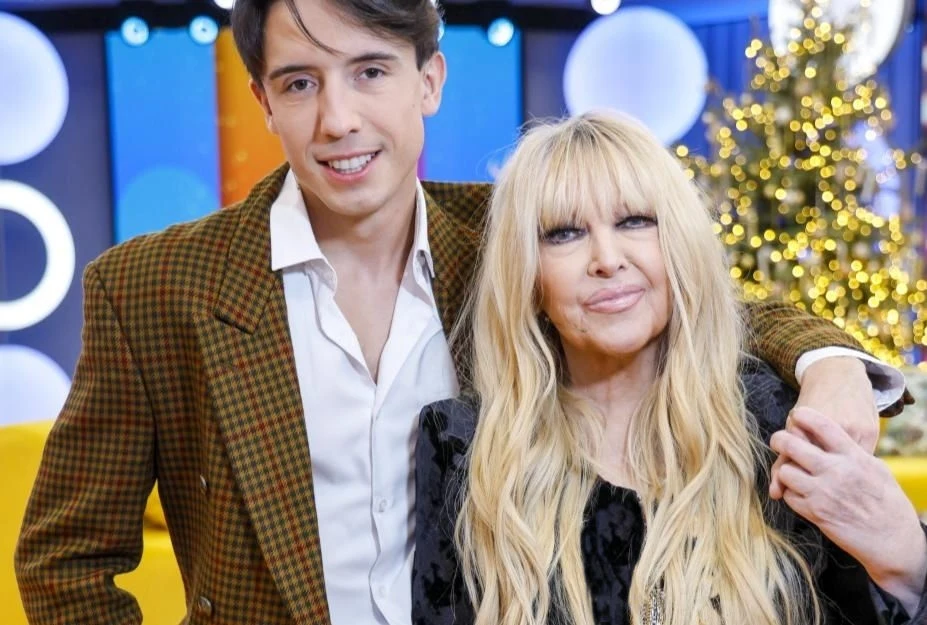 Dawid Kwiatkowski i Maryla Rodowicz w halo tu polsat - oboje będą na Sylwestrowej Mocy Przebojów 2024 Dawid Kwiatkowski i Maryla Rodowicz w halo tu polsat - oboje będą na Sylwestrowej Mocy Przebojów 2024