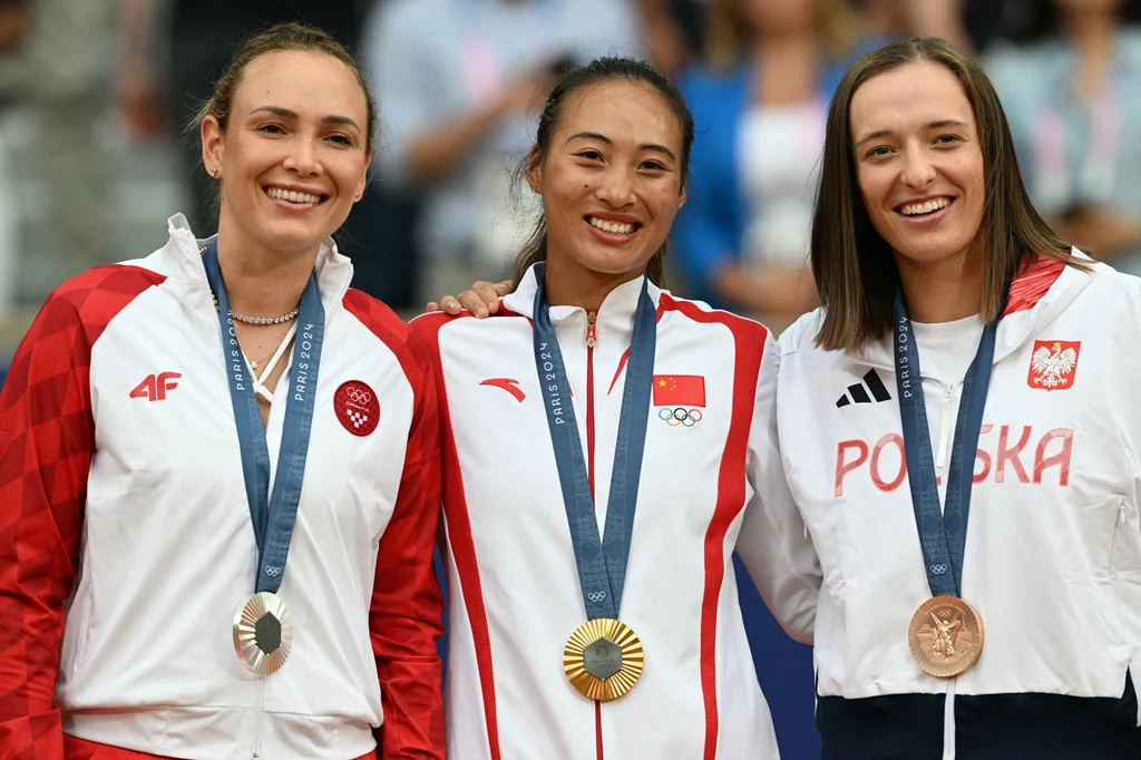 Donna Vekić zdobyła srebrny, a Iga Świątek brązowy medal podczas igrzysk olimpijskich w Paryżu Donna Vekić zdobyła srebrny, a Iga Świątek brązowy medal podczas igrzysk olimpijskich w Paryżu