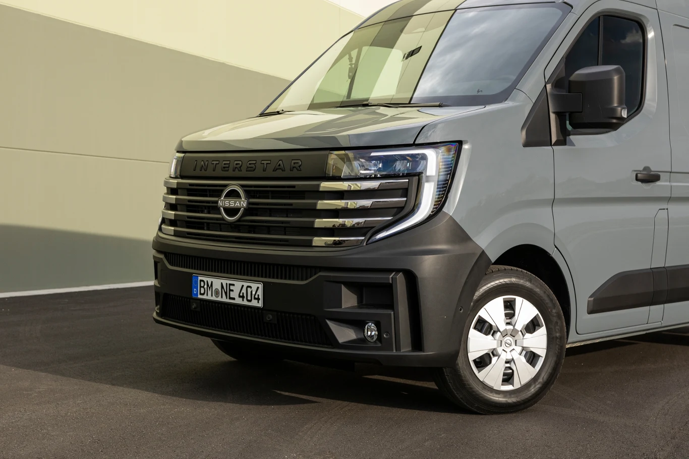 Nissan Interstar