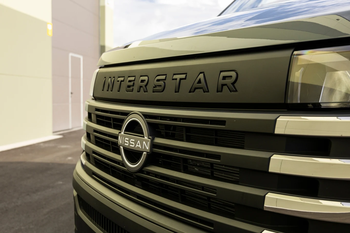 Nissan Interstar