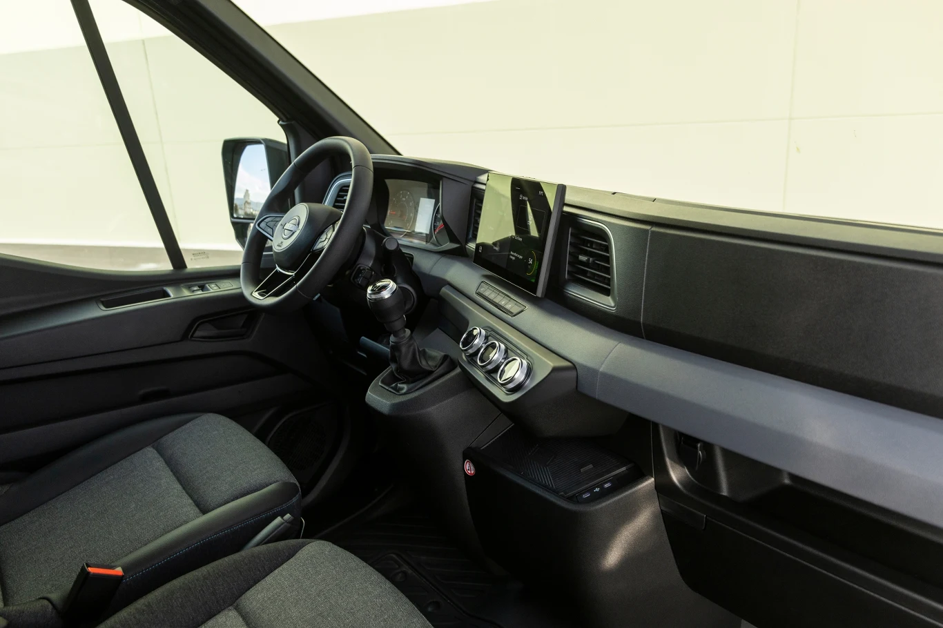 Nissan Interstar