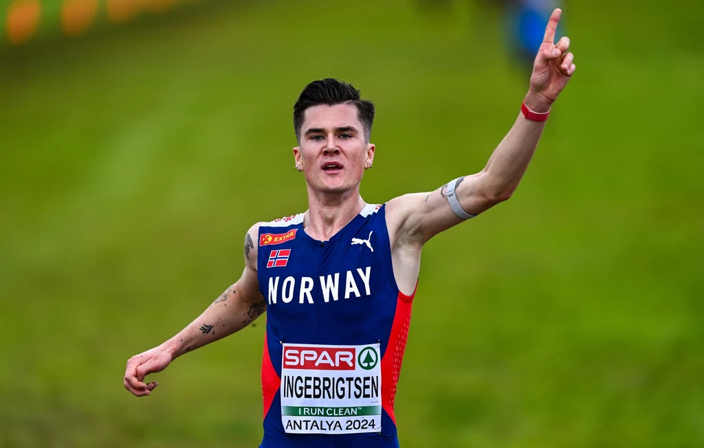 Jakob Ingebrigtsen znów mistrzem Europy - tym razem w biegach przełajowych Jakob Ingebrigtsen znów mistrzem Europy - tym razem w biegach przełajowych