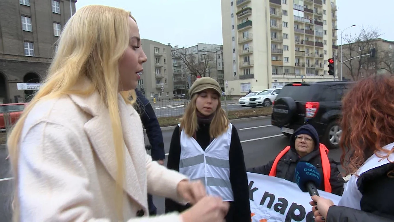 Marianna Schreiber kłóci się z "Babcią Kasią" podczas protestu Ostatniego Pokolenia Marianna Schreiber kłóci się z "Babcią Kasią" podczas protestu Ostatniego Pokolenia