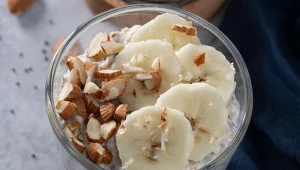 Zrób sobie na śniadanie ten pudding. Pomoże zrzucić kilogramy i zachować młodość 