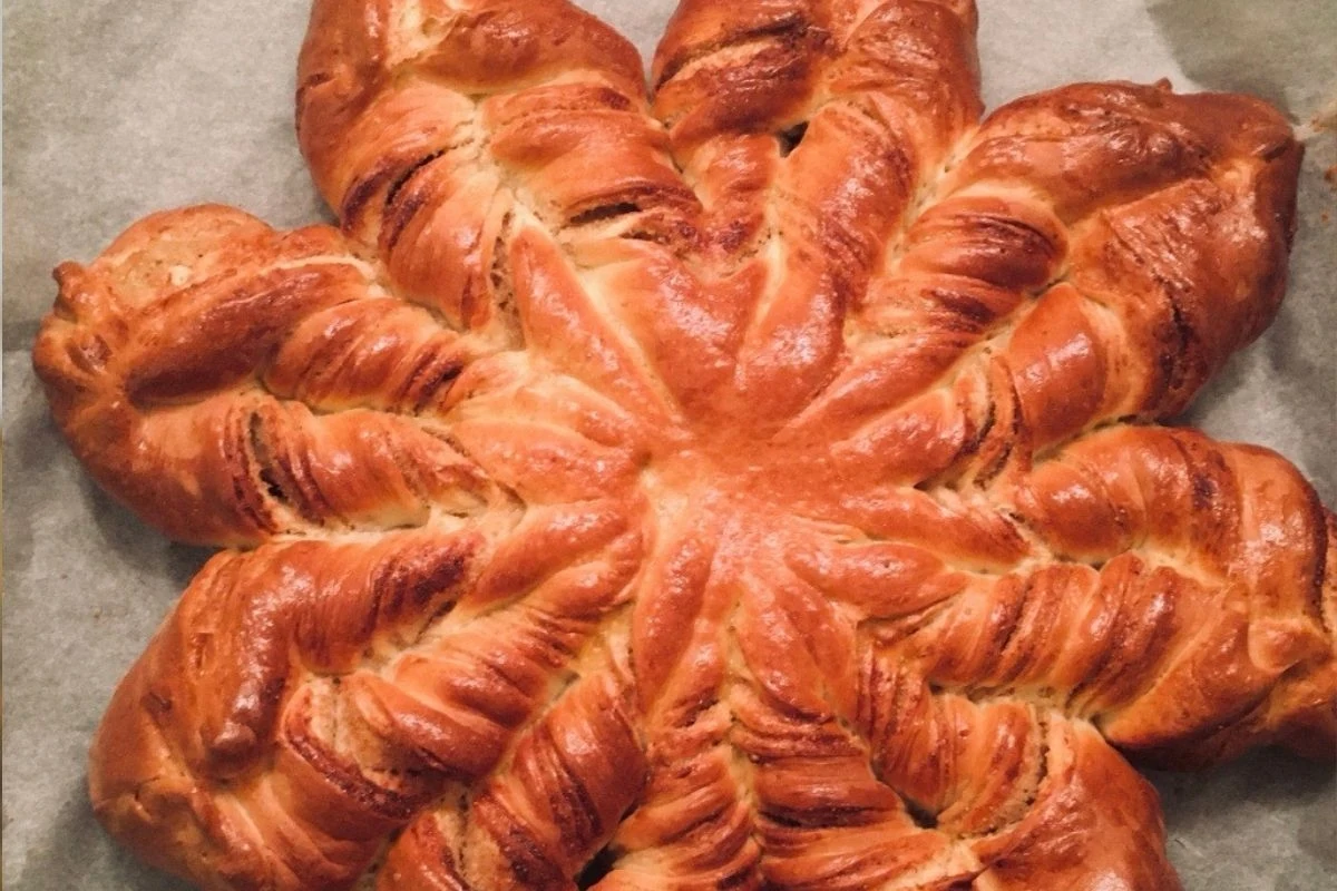 Drożdżowa gwiazda w wersji z serem 