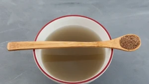 Domowy lek na przeciążoną wątrobę. Zrobisz tylko z dwóch składników 