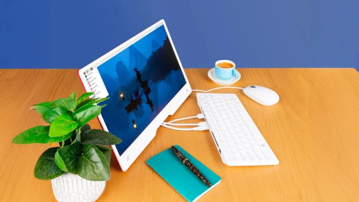 Raspberry Pi 500 zaprezentowany. Komputer w klawiaturze. Raspberry Pi 500 zaprezentowany. Komputer w klawiaturze.