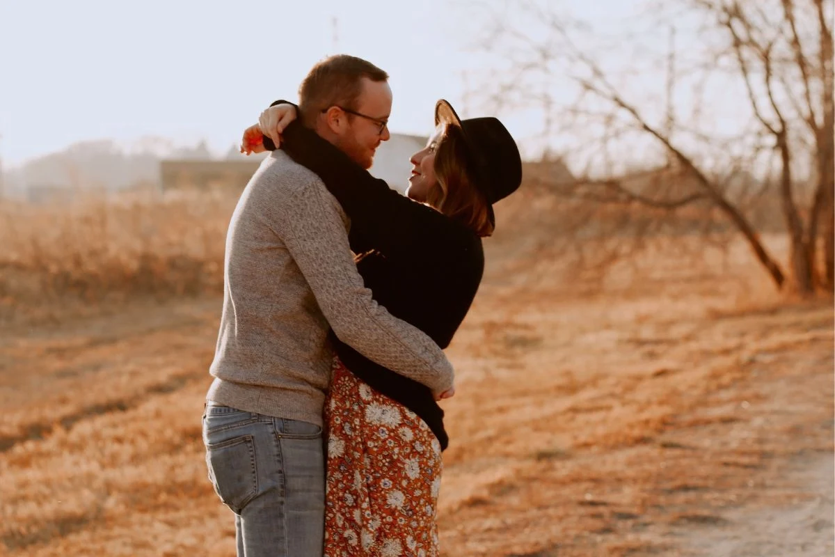 Byki tworzą bezpieczną przystań dla swojego partnera