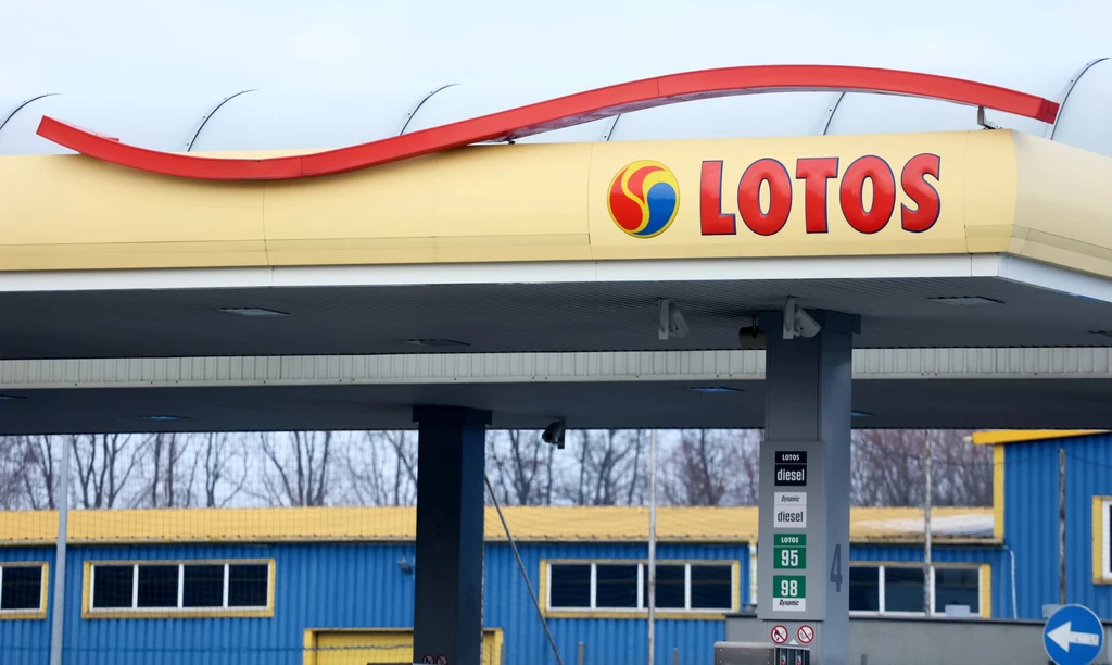 Prokuratura Okręgowa w Gdańsku umorzyła śledztwo m.in. przeciwko byłemu prezesowi Grupy Lotos Pawłowi Olechnowiczowi