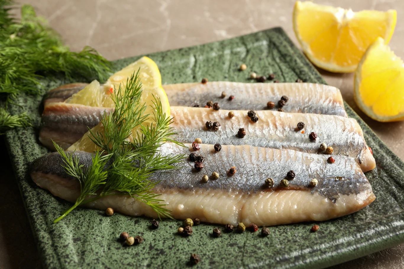 Poznaj najlepsze sposoby na moczenie śledzi Poznaj najlepsze sposoby na moczenie śledzi