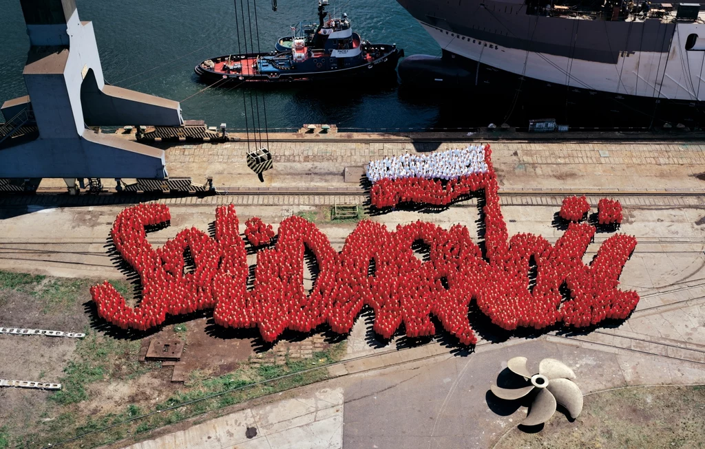 „Bez tytułu (Solidarność)”, część pierwsza dyptyku, autor: Piotr Uklański /fot. Piotr Uklański (dzięki uprzejmości artysty i Fundacji Galerii Foksal)