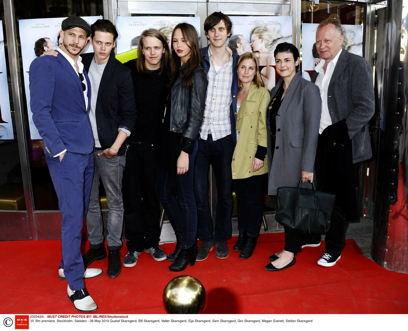 Na zdjęciu: Gustaf Skarsgard, Bill Skarsgard, Valter Skarsgard, Eija Skarsgard, Sam Skarsgard, Gro Skarsgard, Megan Everett, Stellan Skarsgard Na zdjęciu: Gustaf Skarsgard, Bill Skarsgard, Valter Skarsgard, Eija Skarsgard, Sam Skarsgard, Gro Skarsgard, Megan Everett, Stellan Skarsgard