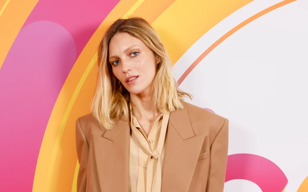 Anja Rubik w "halo tu polsat"