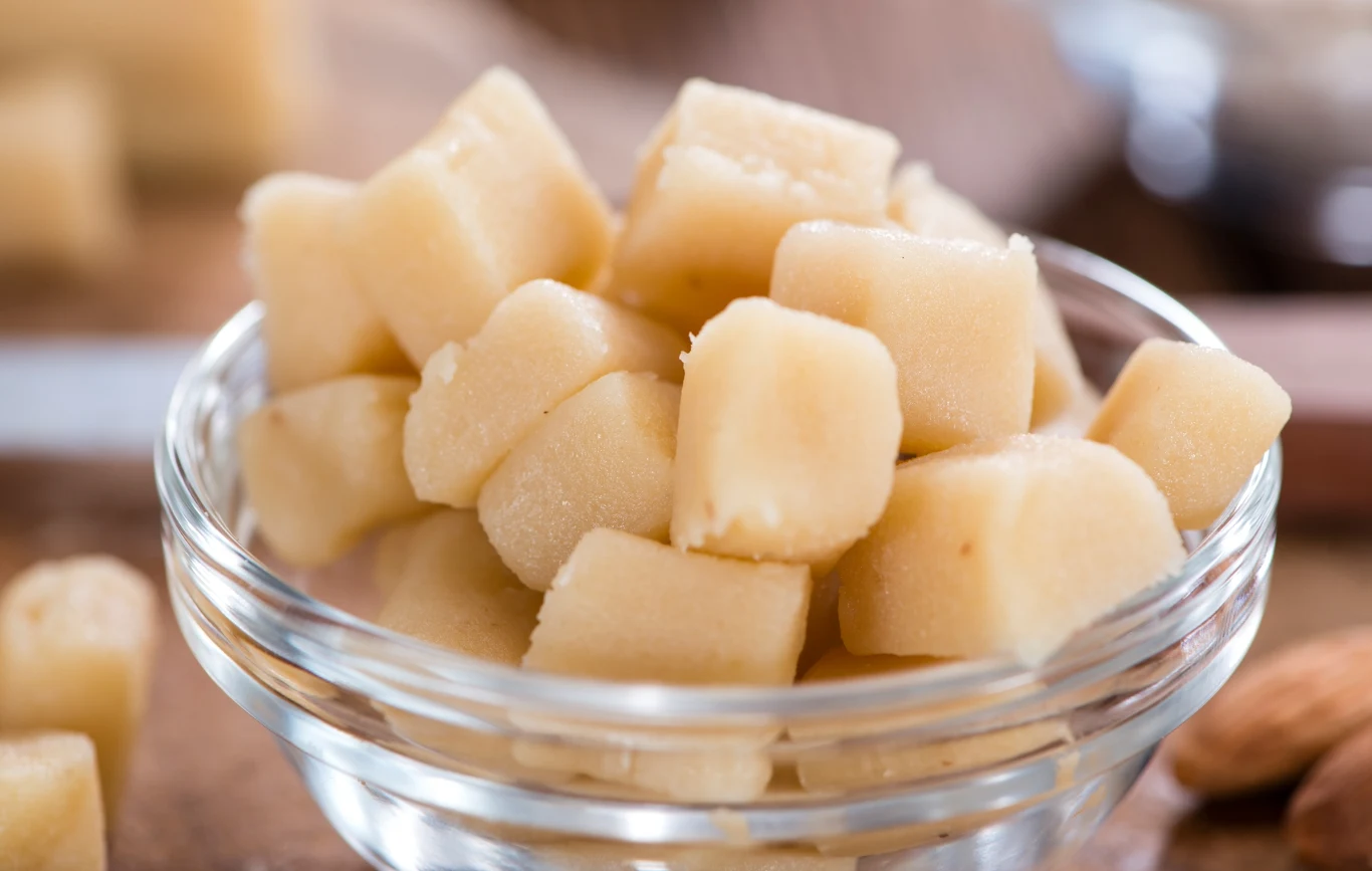 Marcepan nie wszystkim smakuje, ale zawiera m.in. witaminy z grupy B i witaminę E 