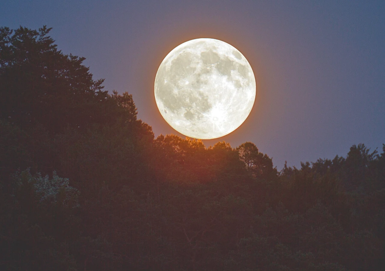 Grudniowa Pełnia Księżyca