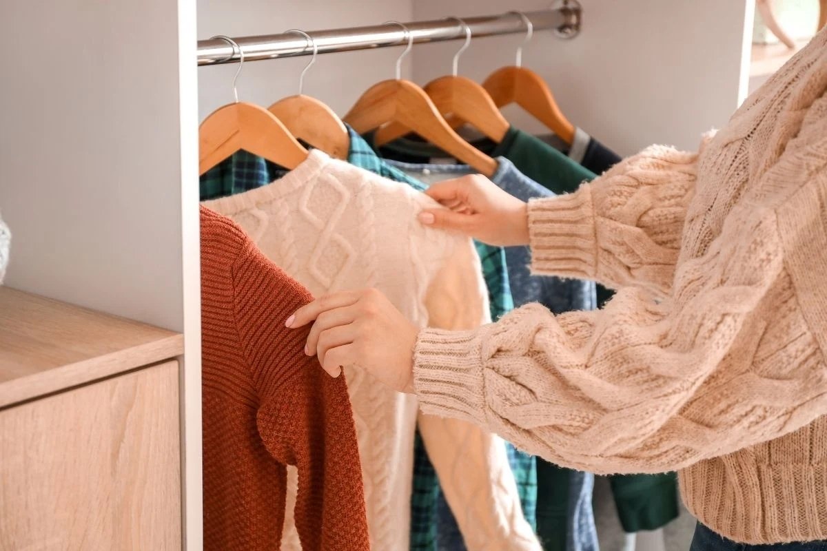 Szybko odświeżysz zmechacone swetry domowymi sposobami Szybko odświeżysz zmechacone swetry domowymi sposobami