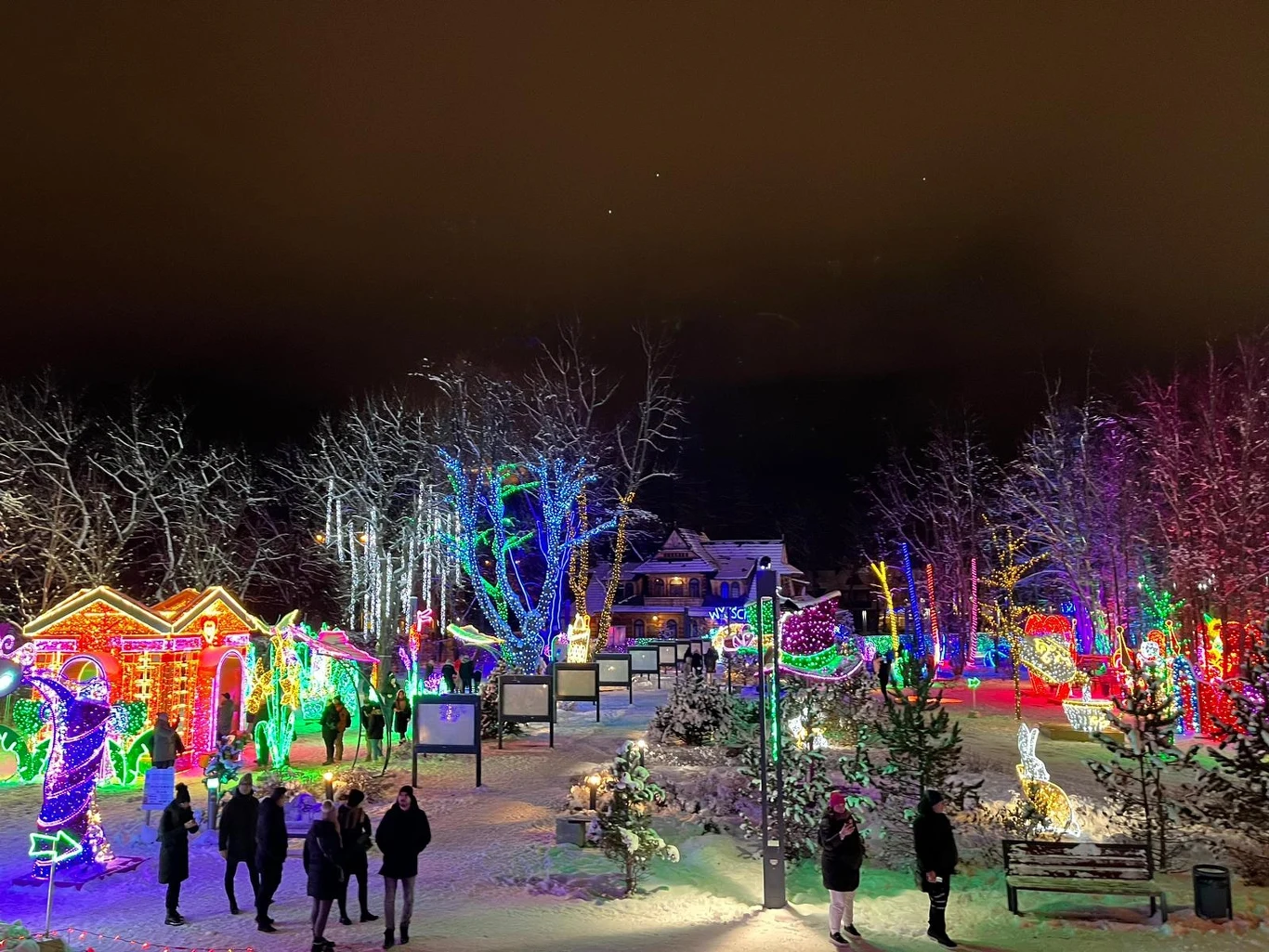 W Zakopanem otwarto Park Miliona Świateł W Zakopanem otwarto Park Miliona Świateł