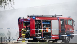 MSWiA chce zmian w przepisach budowlanych. To efekt m.in. licznych pożarów hal i magazynów (zdj. ilustracyjne)
