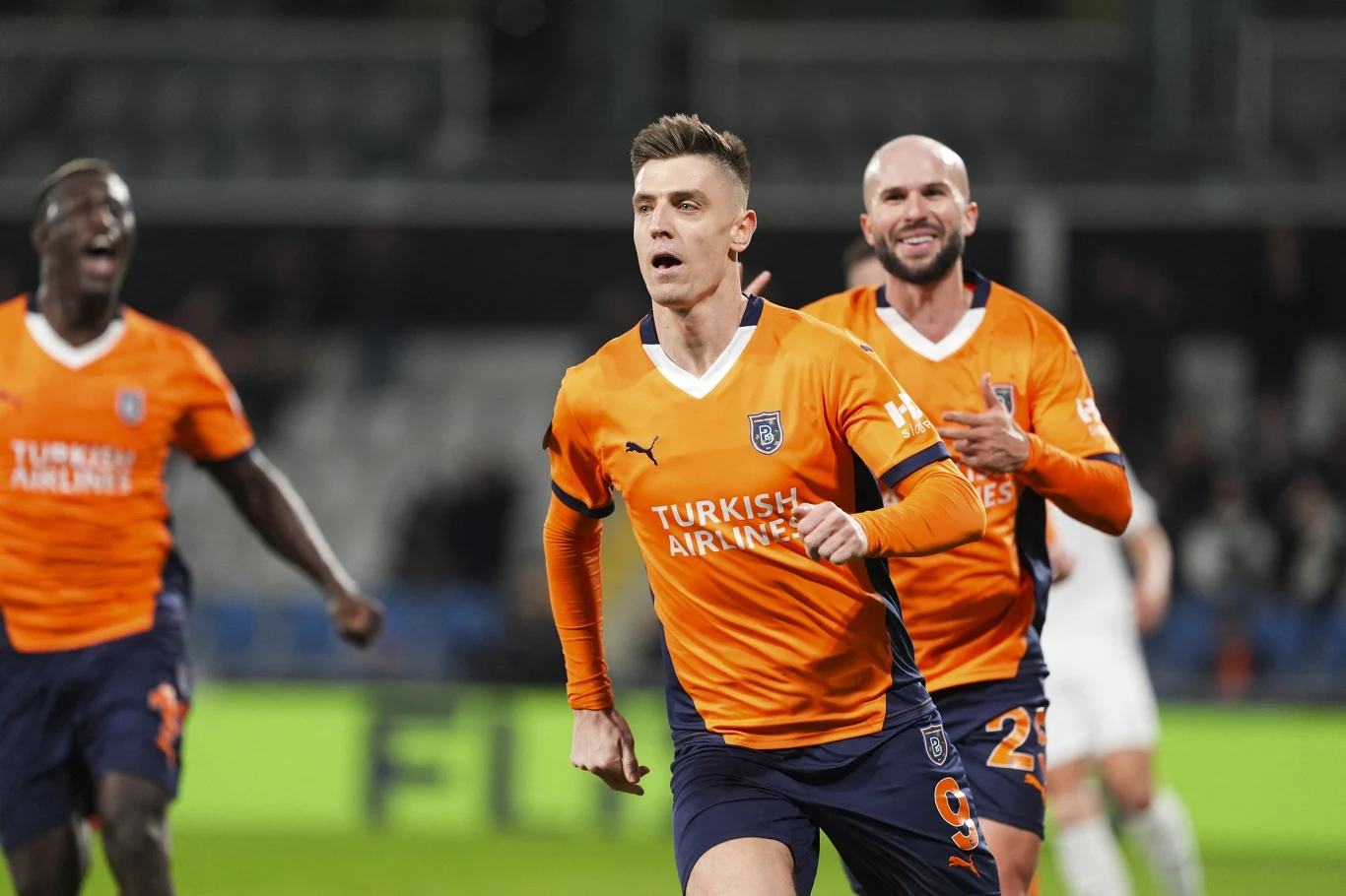 Krzysztof Piątek w lidze tureckiej ma już na koncie 10 bramek