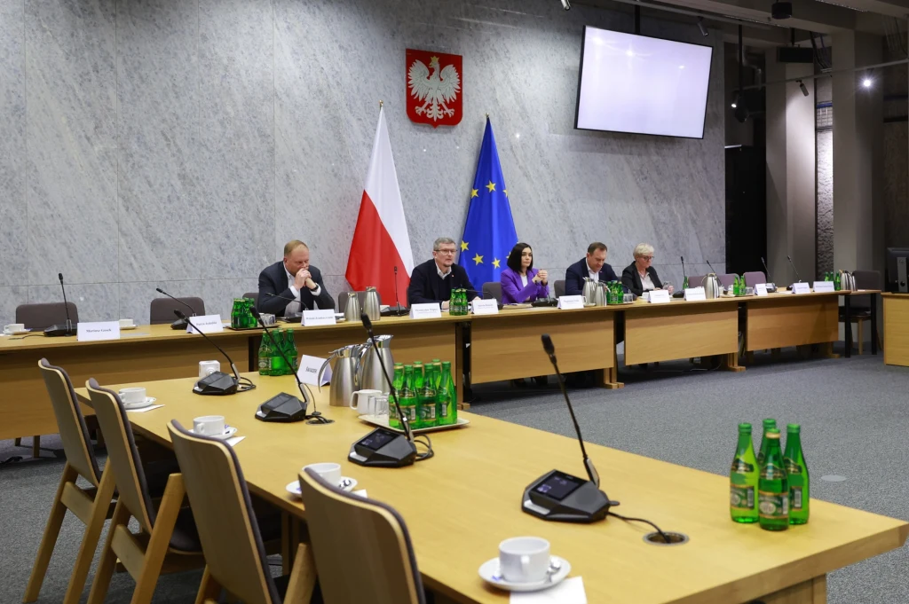 Grzegorz Ocieczka nie stawił się na posiedzeniu komisji śledczej do spraw Pegasusa Grzegorz Ocieczka nie stawił się na posiedzeniu komisji śledczej do spraw Pegasusa