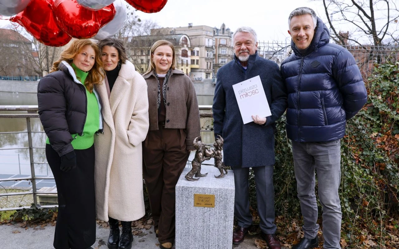 Odsłonięcie krasnali "Pierwszej miłości" we Wrocławiu