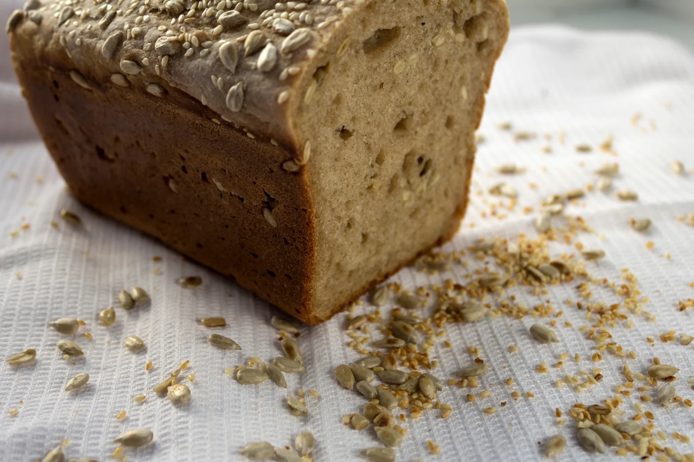 Chleb duński jest idealny zarówno dla cukrzyków, jak i osób zmagających się z dolegliwościami trawiennymi