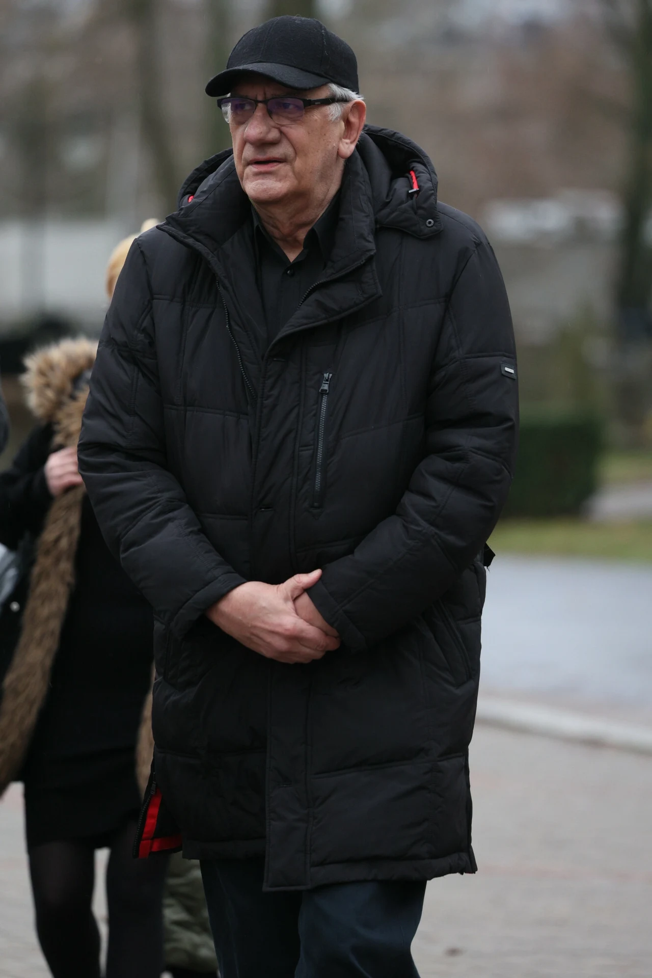 Wiktor Zborowski na pogrzebie Stanisława Tyma Wiktor Zborowski na pogrzebie Stanisława Tyma