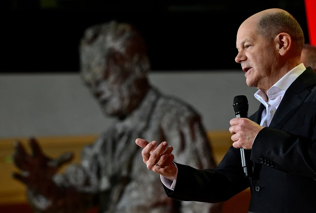 Olaf Scholz prezentuje program swojej partii SPD na wybory parlamentarne w lutym 2025 r.