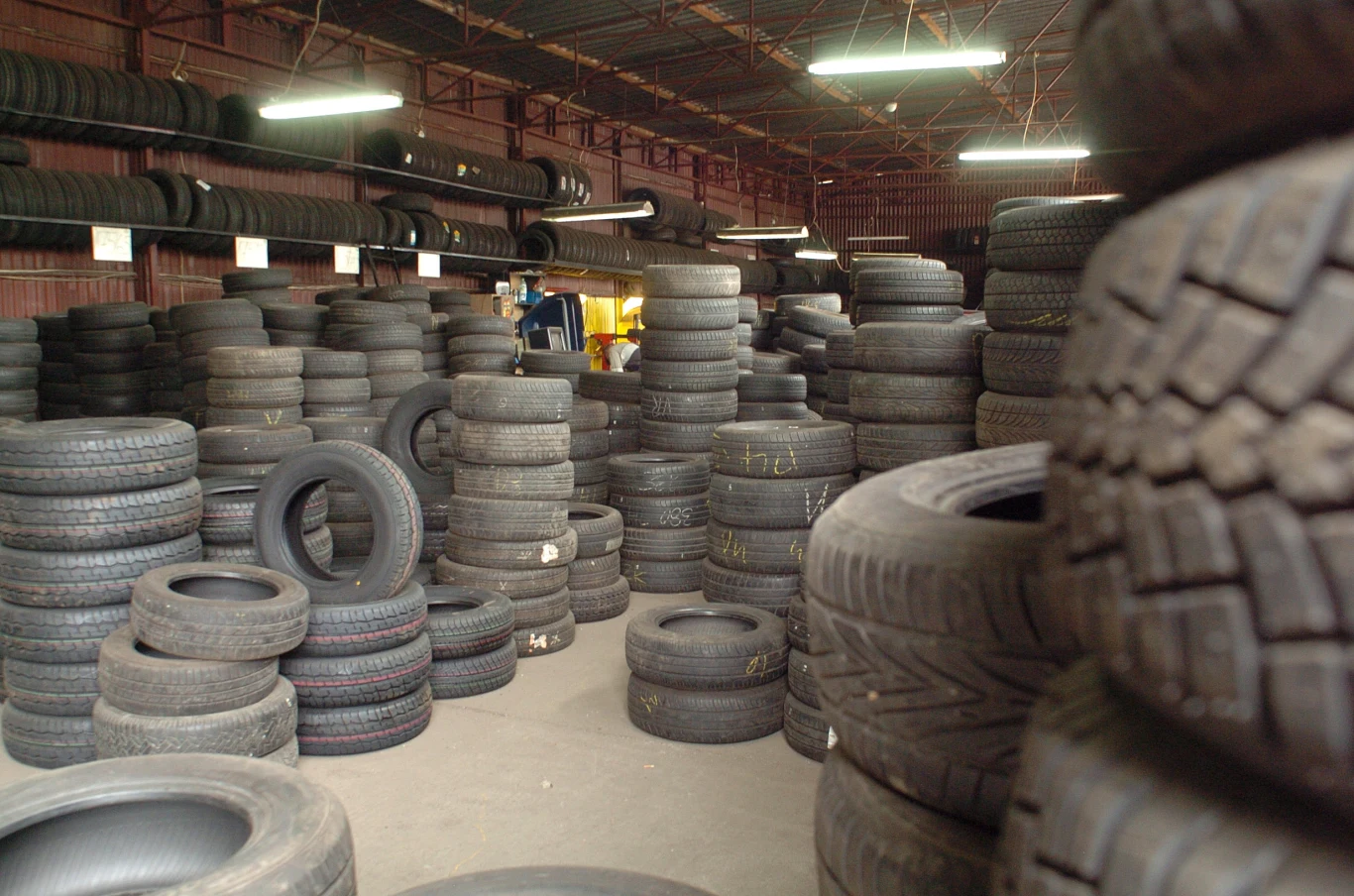 Niemcy. Opony za milion euro jechały do Polski / zdj. ilustracyjne Niemcy. Opony za milion euro jechały do Polski / zdj. ilustracyjne