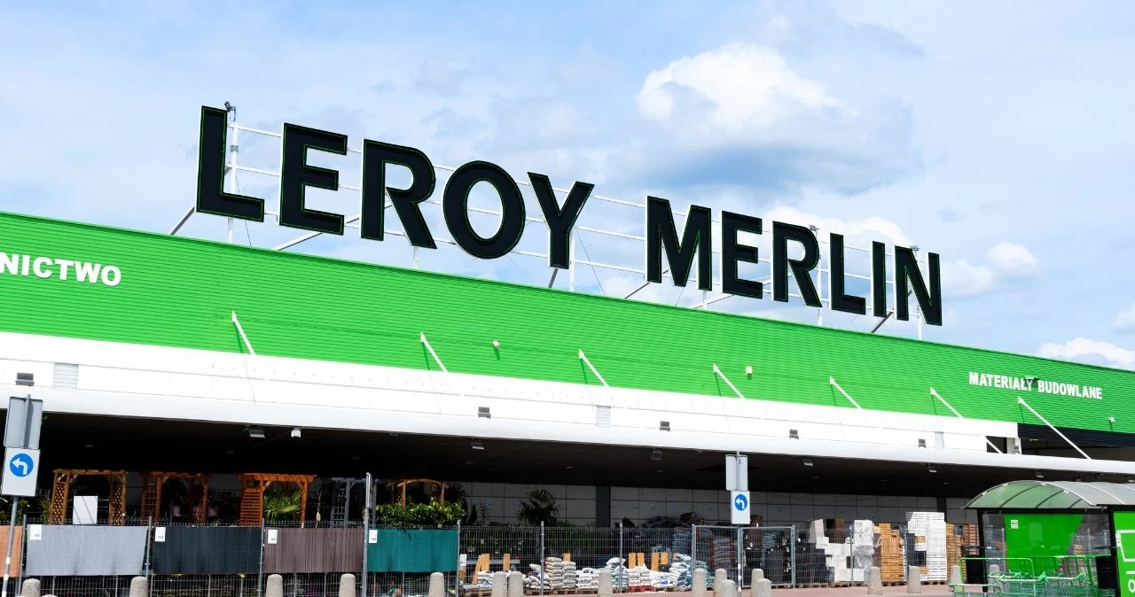 Świąteczna okazja w Leroy Merlin! Zdobądź ozdoby za darmo i spraw, by Twoje święta były wyjątkowe! Świąteczna okazja w Leroy Merlin! Zdobądź ozdoby za darmo i spraw, by Twoje święta były wyjątkowe!