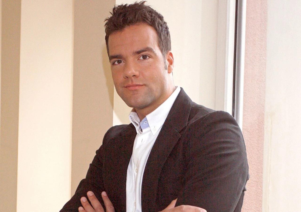 Conrado Moreno Conrado Moreno