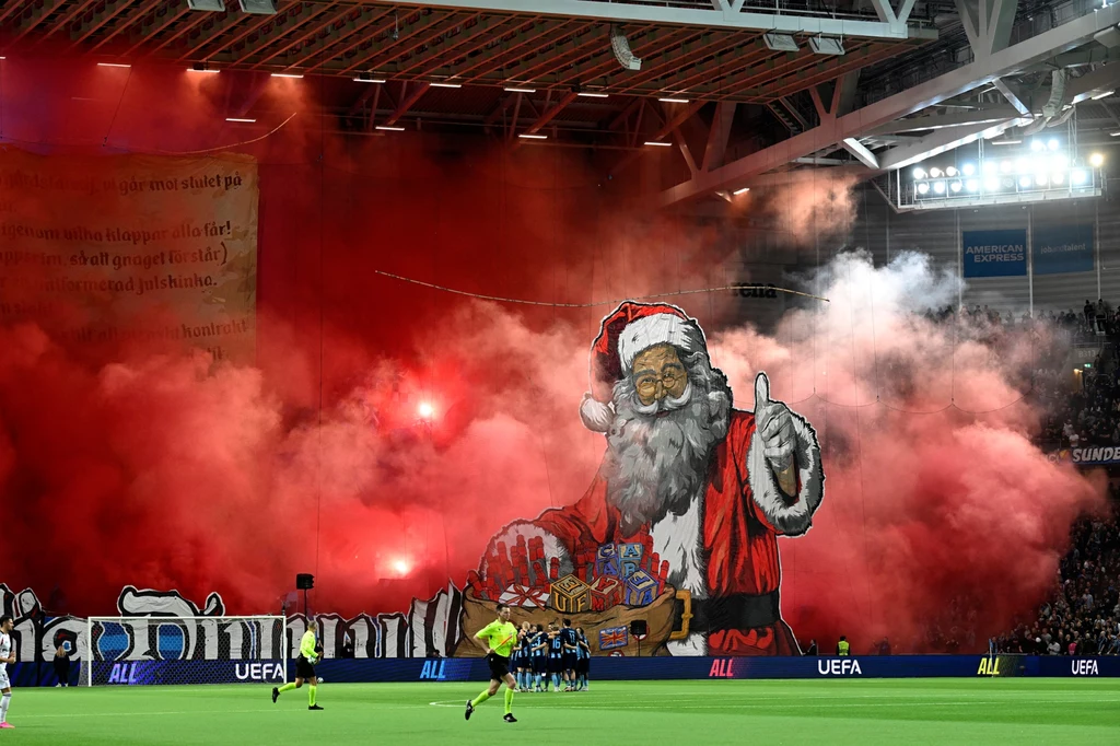 Kibice podczas meczu Djurgarden - Legia Kibice podczas meczu Djurgarden - Legia