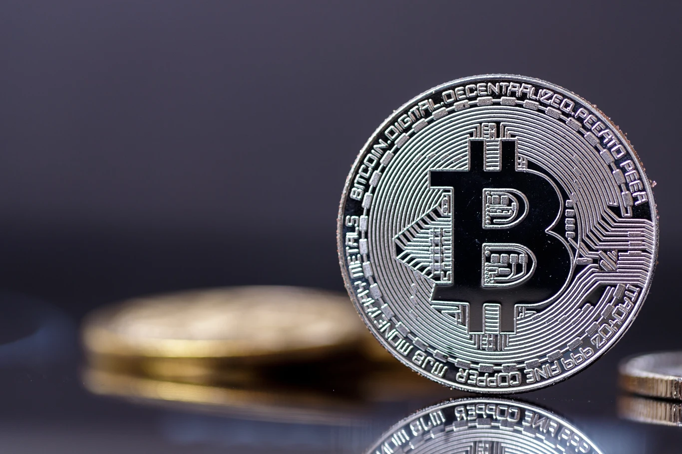 Bitcoin pobił swój rekord. Co dalej z ceną kryptowaluty? - Biznes w  INTERIA.PL