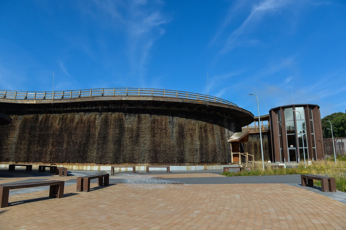 Pawilon Zdrowia z tężnią solankową i grotą solną to wyjątkowe miejsce na mapie Lidzbarku Warmińskiego.