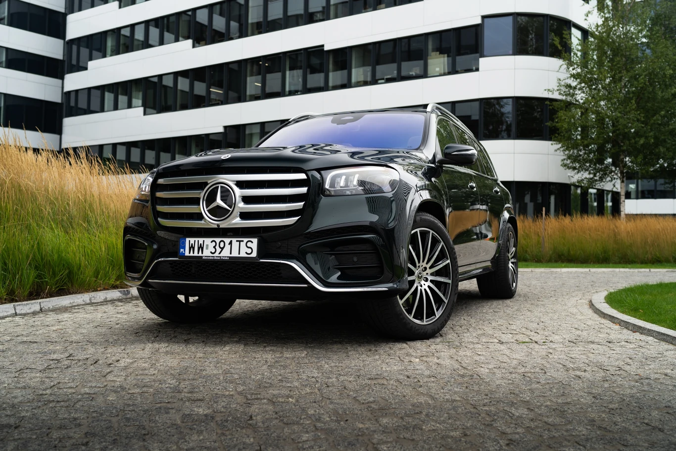 Odświeżonego Mercedesa GLS rozpoznacie po nowej atrapie chłodnicy Odświeżonego Mercedesa GLS rozpoznacie po nowej atrapie chłodnicy