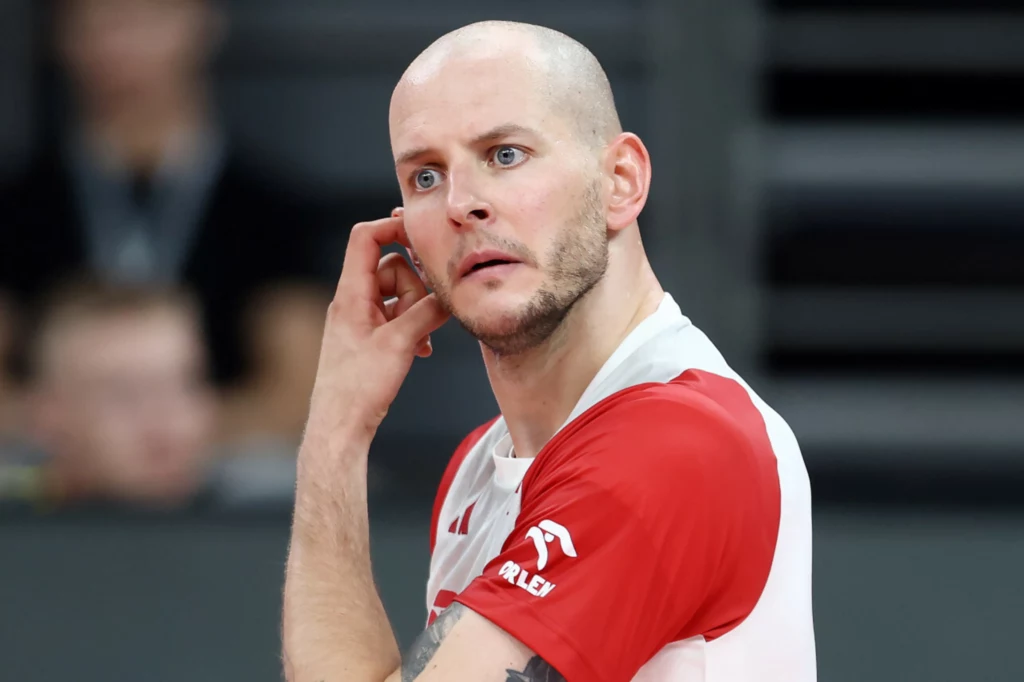 Siatkówka. Na zdjęciu reprezentant Polski - Bartosz Kurek