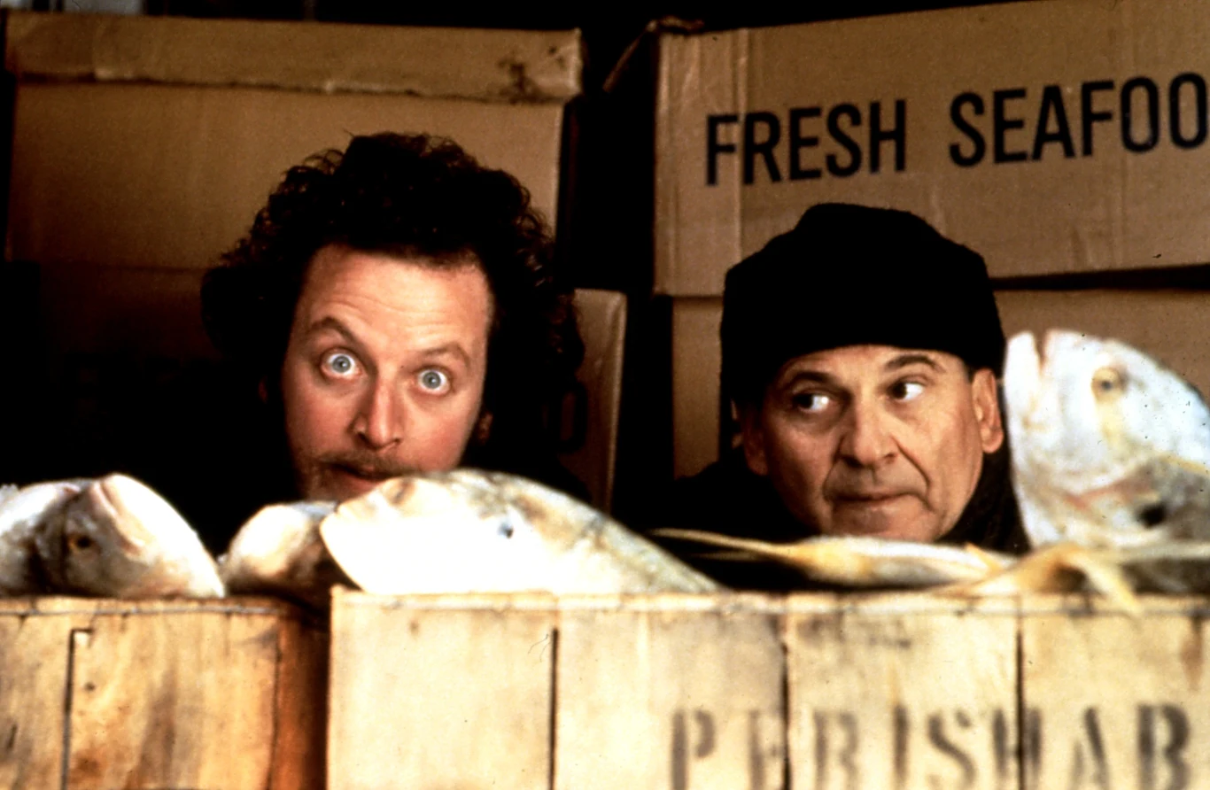 Daniel Stern i Joe Pesci w filmie "Kevin sam w Nowym Jorku"