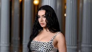 Billie Eilish i Charli XCX wystąpiły razem na scenie. Wykonały ten kawałek po raz pierwszy na żywo