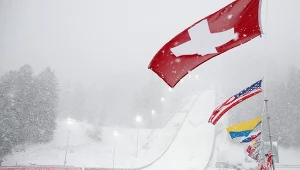 Rozegranie konkursu indywidualnego mężczyzn w Engelbergu stoi pod znakiem zapytania